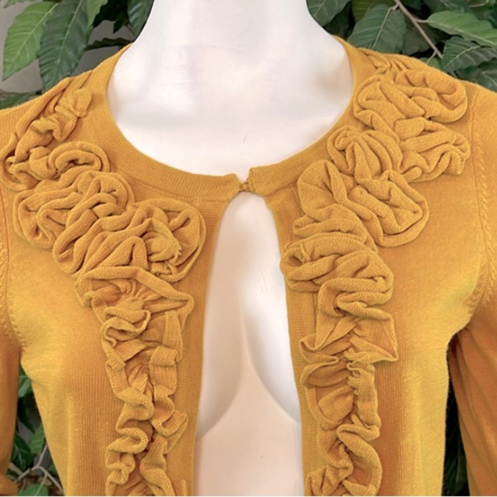 INC GOLD RUFFLE DETAIL CROPPED SWEATER - Picture 2 of 7